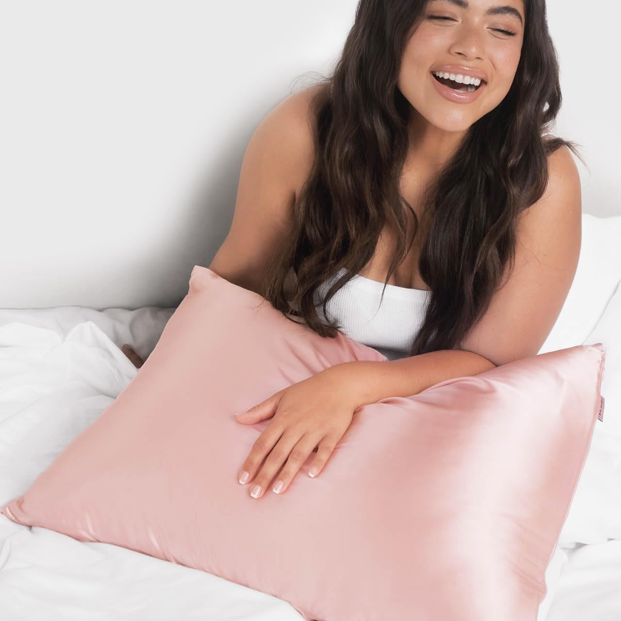 Satin Pillowcase with Zipper for Hair & Skin, Softer than Silk Pillow Cases Queen, Smooth Pillow Covers, Machine Washable, Wrinkle-Free, Cooling Satin Pillow Cases Standard Size 19"X26" (Blush)