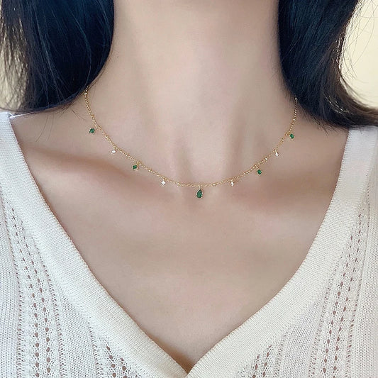 XIYANIKE Retro Emerald Inlaid Rhinestone Necklace Female Simple Temperament Exquisite Silver Color Clavicle Chain Oжерелье Gift