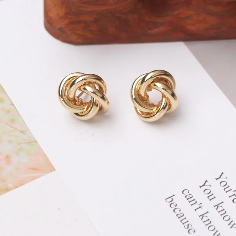 Tiny Metal Stud Earrings for Women Gold Color Twist Round Earrings Small Unusual Earrings boucles d'oreilles Fashion Jewelry