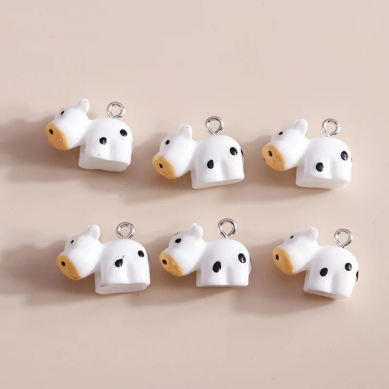 10pcs 20*15mm Cartoon Milk Cow Charms for Jewelry Making Resin Animal Bull Charms for Necklaces Earrings Making Accessories