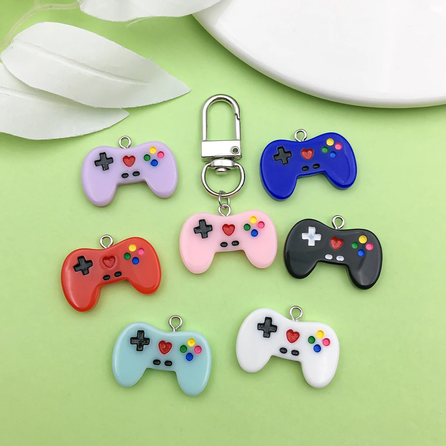 Random 10pcs 28*19mm Colorful Resin Charms Cartoon Game Controller Design Pendants for DIY Jewelry Making Accessories