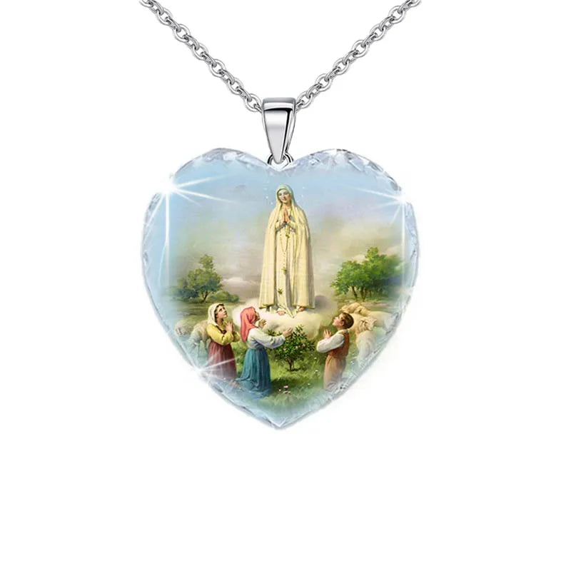 Big Heart Shape Glass Pendant Necklace Christian Jesus Parten Charm Necklace For Women Silver Color Link Chain Women Jewelry