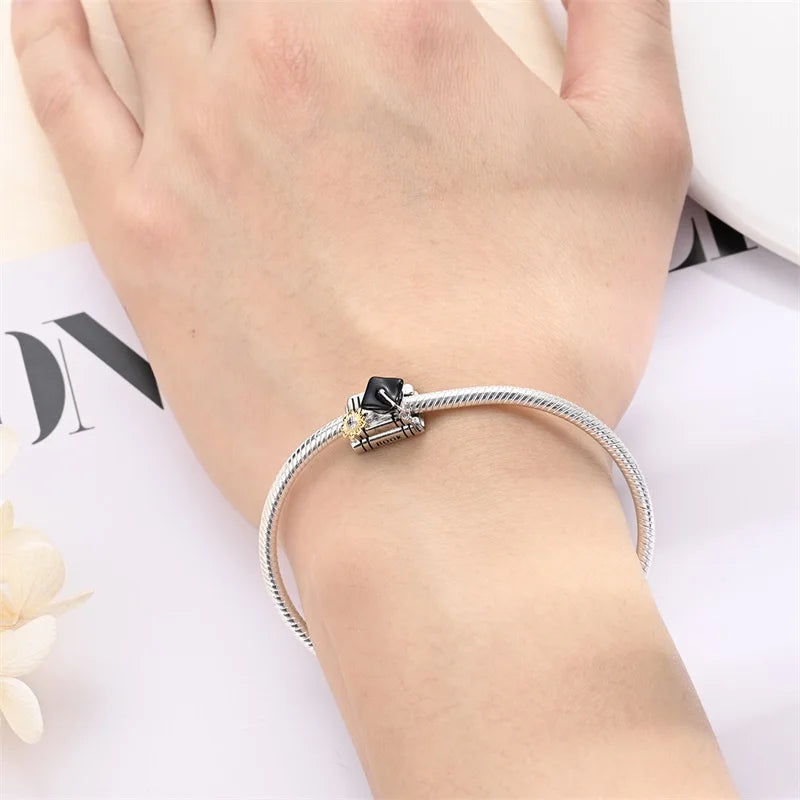 925 Sterling Silver Blue Enamel 2024 Graduation Heart Charm Graduation Cap Fit Pan Bracelet Student Collection Jewelry Gift