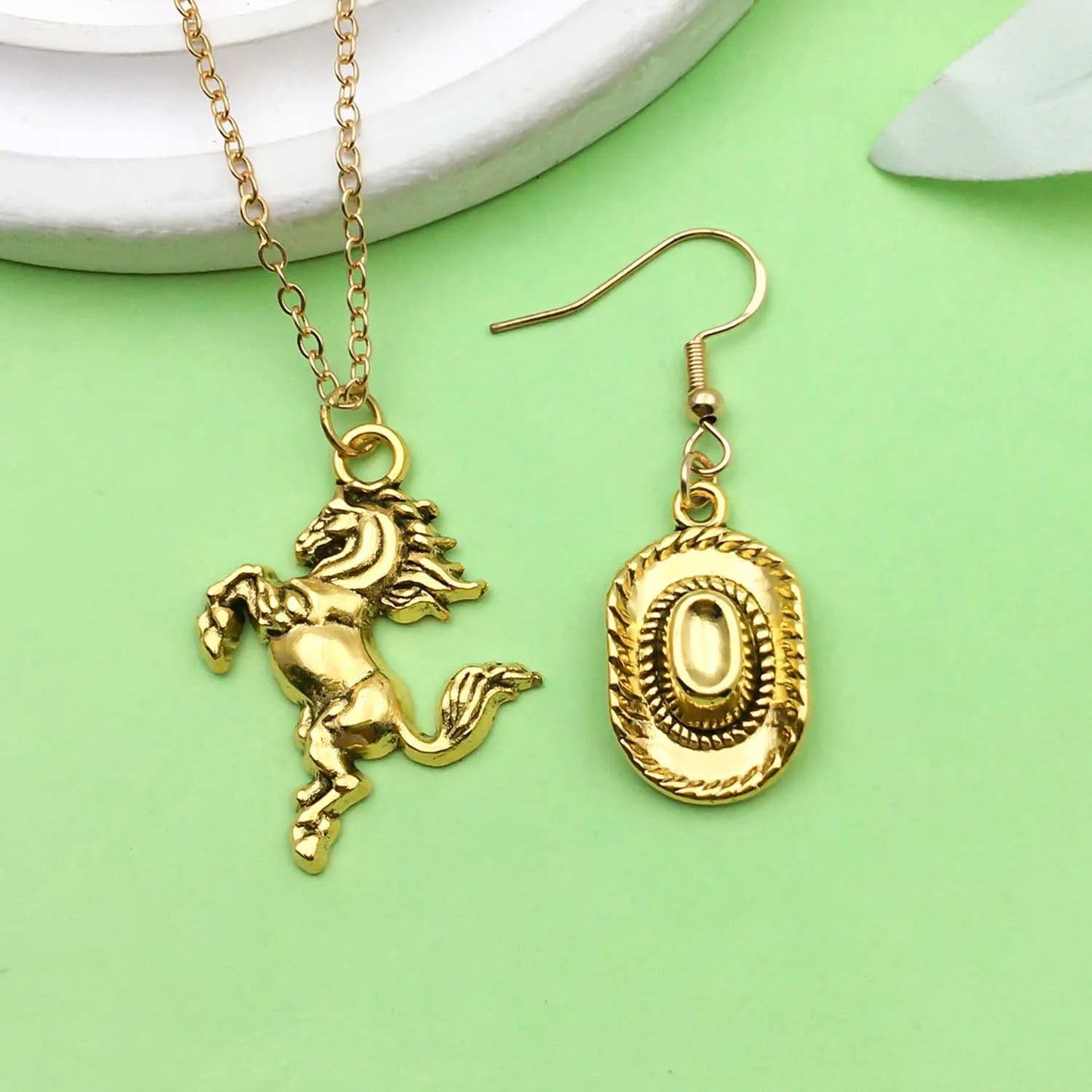 20pcs Western Cowboy Charms Alloy Horseshoe, Cactus, Hat, Boots Pendants for DIY Bracelet Necklace Jewelry Making Accessories