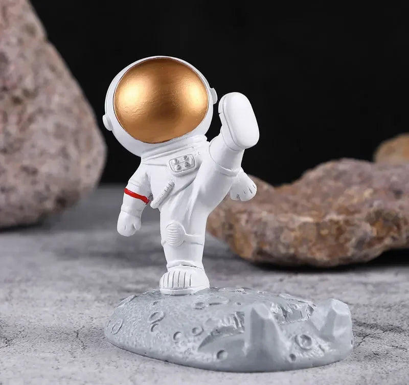 Office Desk Decoration Nordic Style Astronauts Mobile Phone Stand Holder Ornaments Resin Spaceman Bracket Toys Gift