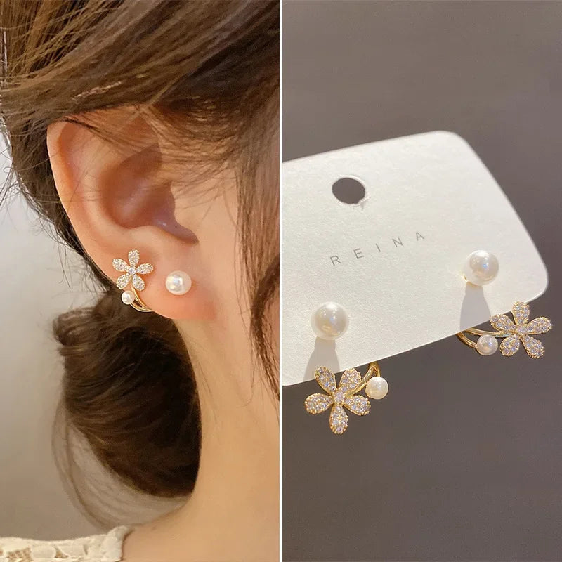 2024 New Korean Light Luxury Imitation Pearl Flower Stud Earrings For Women Fashion Crystal Elegant Jewelry Party Gifts