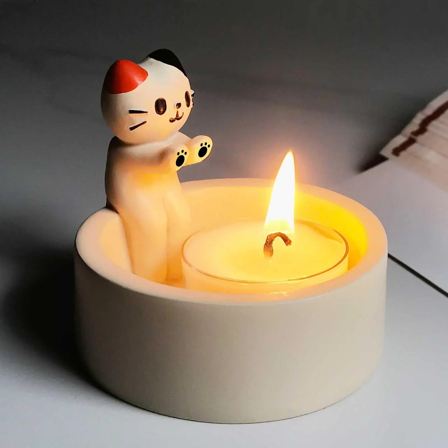 Cute Cat Candlestick Decoration Desktop Warm Resin Crafts Living Room Bedroom Decoration Light Luxury Style Cartoon