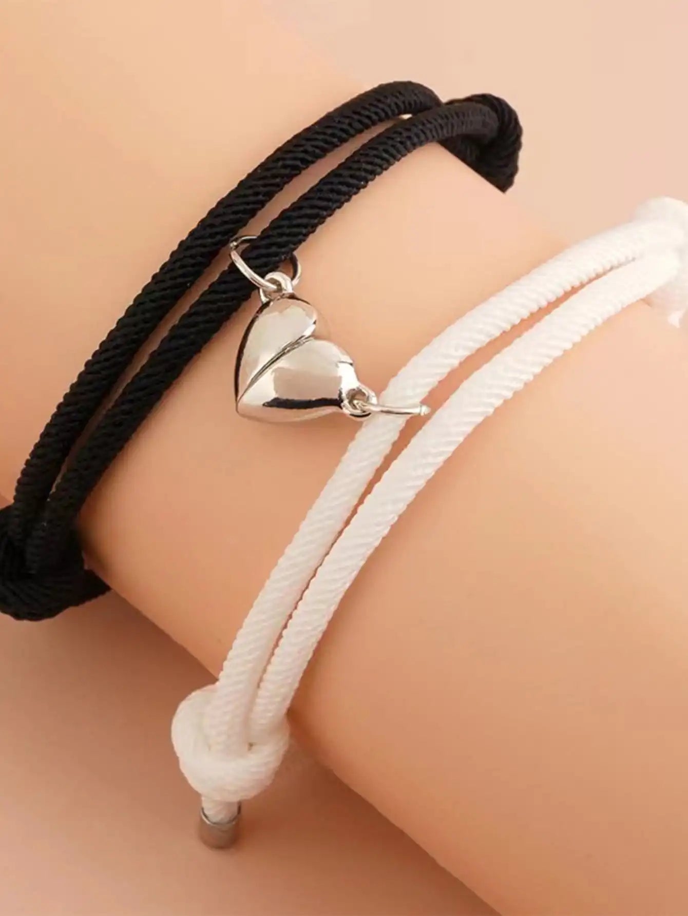 2 Pice Color Black White Hand Rope Love Magnetic Couple Good Friend Good Brother Party Student Travel Fashion Elegant Silver Mul