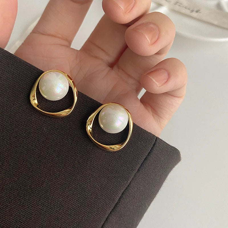 Imitation Pearl Earring for Women Gold Color Round Stud Earrings Korean Delicate Irregular Design Unusual 2023 Fashion Jewelry