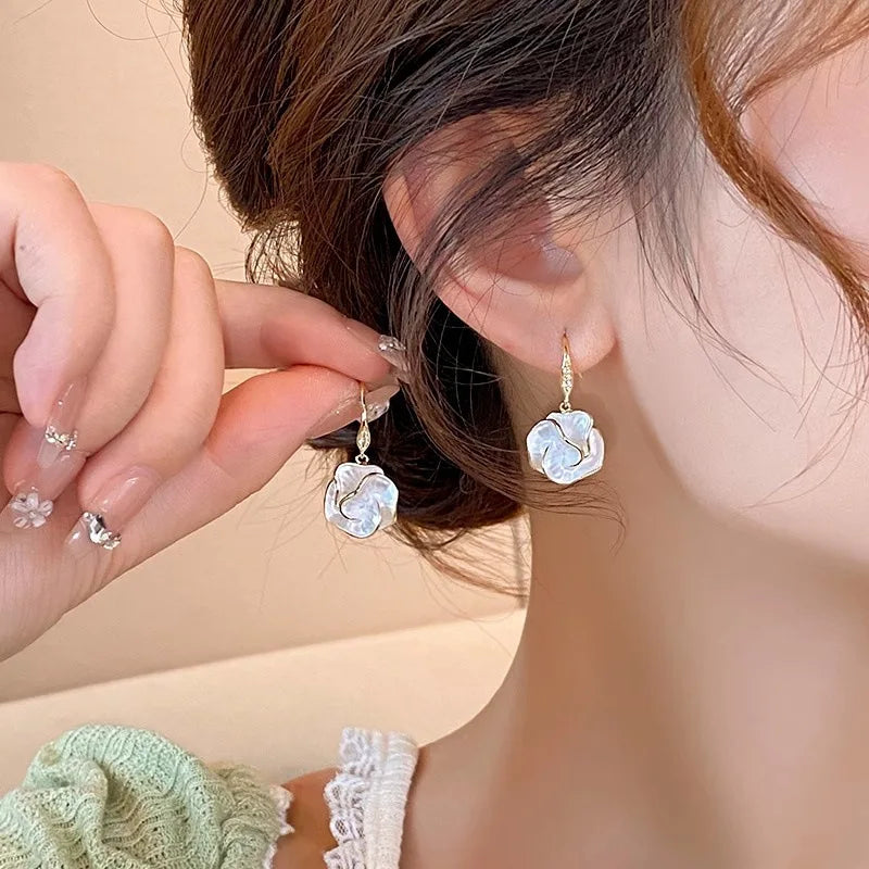 LATS White Enamel Flower Stud Earrings for Women Folded Unique Design Multi-layers Floral Female Small Earrings 2024 New Brincos