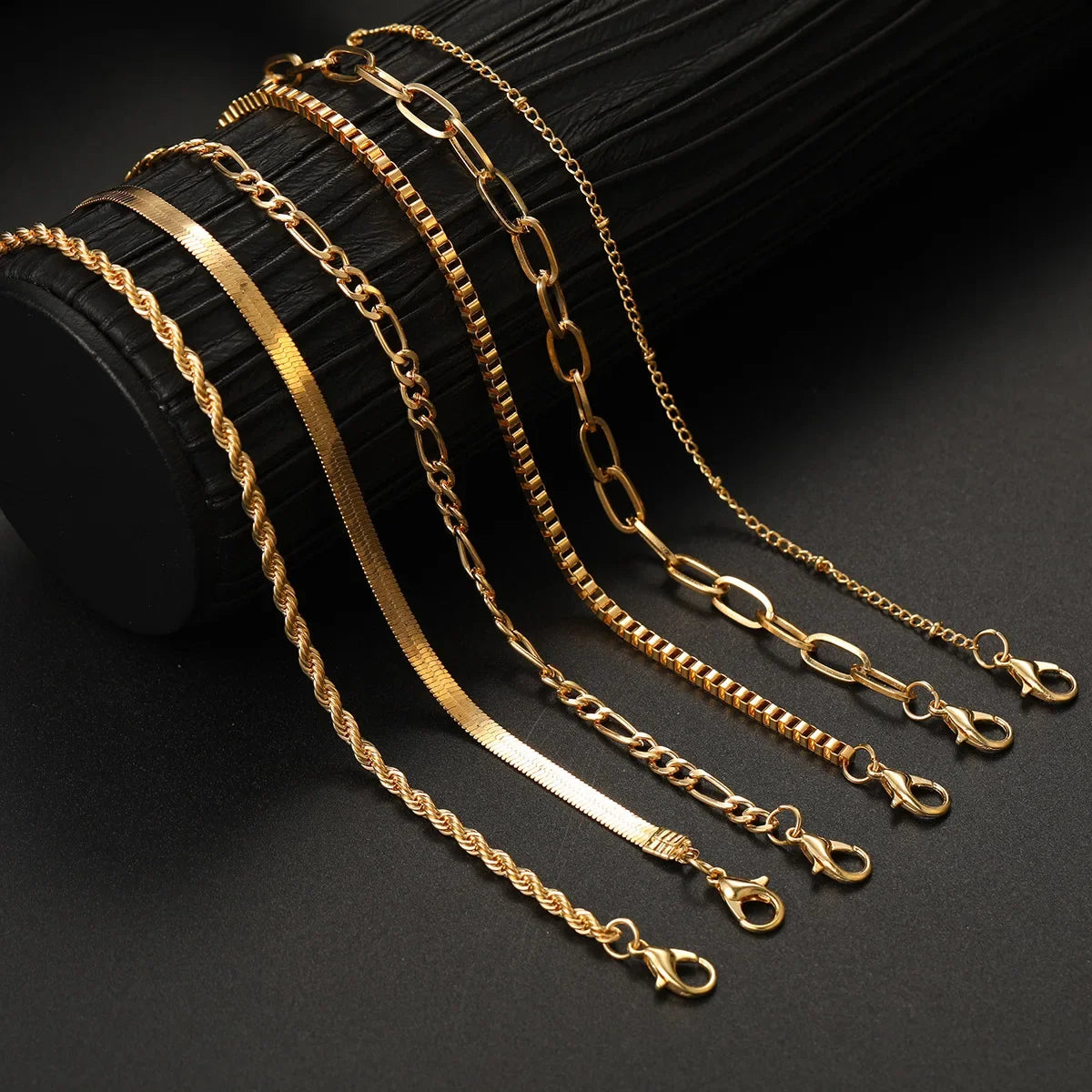 LATS 6Pcs Gold Color Bracelet Set Boho Retro Thick Twist Cuban Chain Bracelet for Women 2023 Trendy Quality Jewelry Gifts