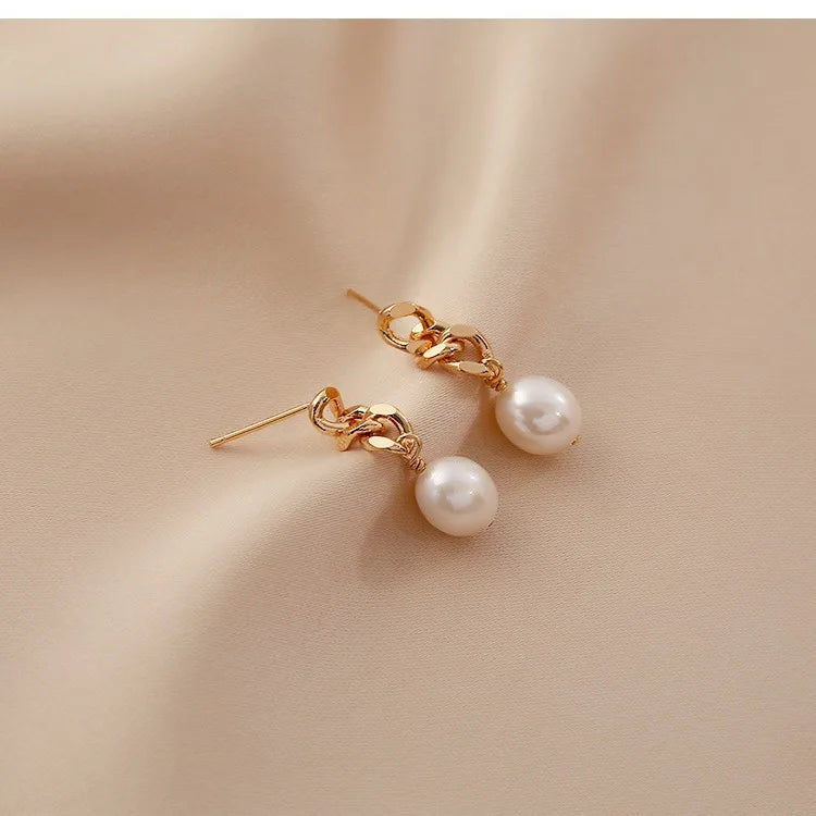 Minar Delicate Irregular Freshwater Pearl Earring For Women Gold Color Metal Hanging Drop Earrings Statement French Jewelry 2023