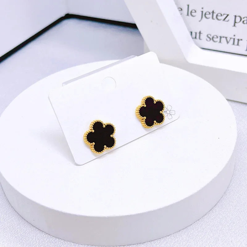 Lucky Five-petal Flower Clover Earrings Necklace Ring Bracelet Four-piece set for Woman Fashionable Accessories Party Jewelry