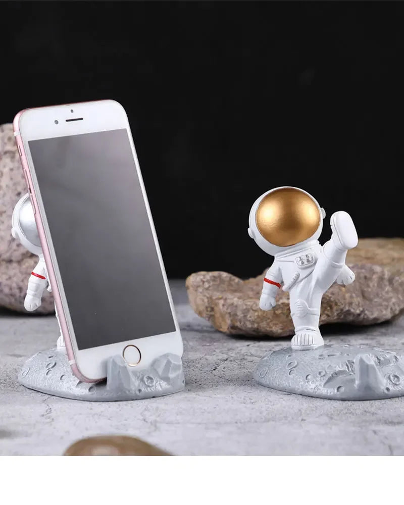 Office Desk Decoration Nordic Style Astronauts Mobile Phone Stand Holder Ornaments Resin Spaceman Bracket Toys Gift