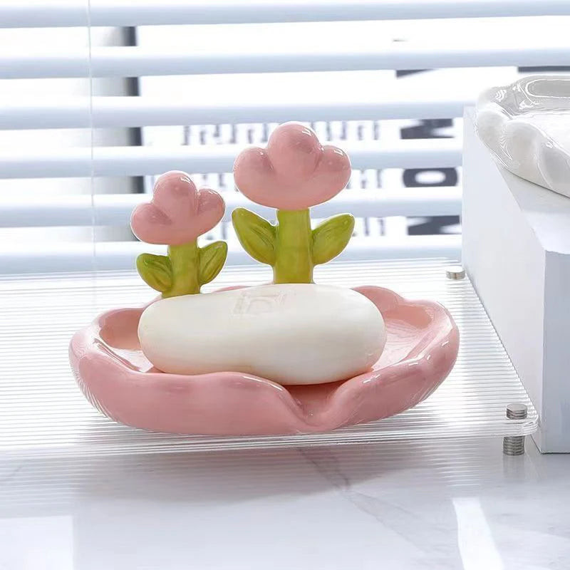 Creative Flower Decor Soap Dish Self Draining Non-slip Soap Holder Cute Plastic Storage Soap Rack Bathroom Accessories